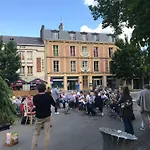 Couleurs Sud Avec Ascenseur Et Restaurant Gare