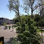 Couleurs Sud Avec Ascenseur Et Restaurant Gare Charleville-Mezieres