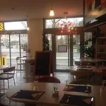 Couleurs Sud Avec Ascenseur Et Restaurant Gare