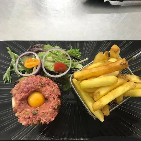 Hotel Couleurs Sud 46 Chambres Avec Ascenseur Et Restaurant Centre Ville-Gare Charleville-Mezieres 3*