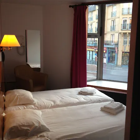 Hotel Couleurs Sud 46 Chambres Avec Ascenseur Et Restaurant Centre Ville-Gare Charleville-Mezieres 3* Charleville-Mezieres
