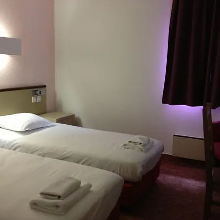 Hotel Couleurs Sud 46 Chambres Avec Ascenseur Et Restaurant Centre Ville-Gare Charleville-Mezieres Hotel 3*