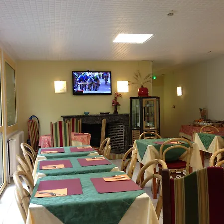Hotel Couleurs Sud 46 Chambres Avec Ascenseur Et Restaurant Centre Ville-Gare Charleville-Mezieres Hotel 3*