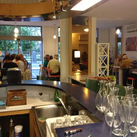 Couleurs Sud Centre-ville Gare Hotel 3*