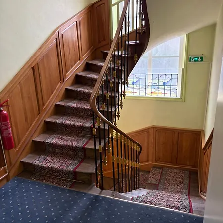 Hotel Hotel Couleurs Sud 46 Chambres Avec Ascenseur Et Restaurant Centre Ville-Gare Charleville-Mezieres Charleville-Mezieres