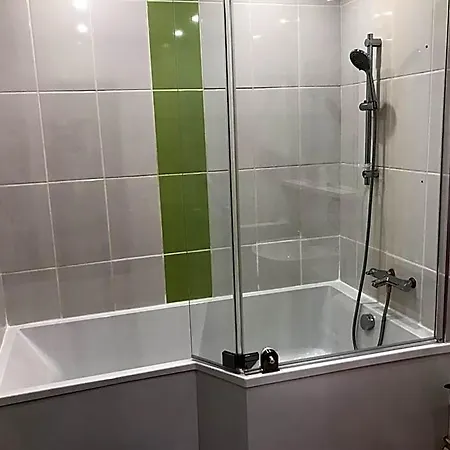 Hotel Couleurs Sud 46 Chambres Avec Ascenseur Et Restaurant Centre Ville-Gare Charleville-Mezieres