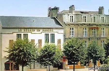Couleurs Sud 46 Avec Ascenseur Et Restaurant Centre Ville-gare 酒店 Charleville-Mézières