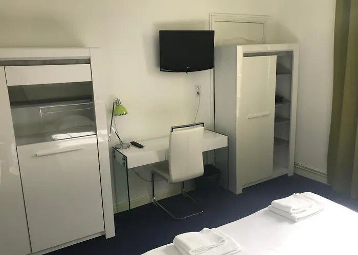 Couleurs Sud Centre-ville Gare Charleville-mézières 3*