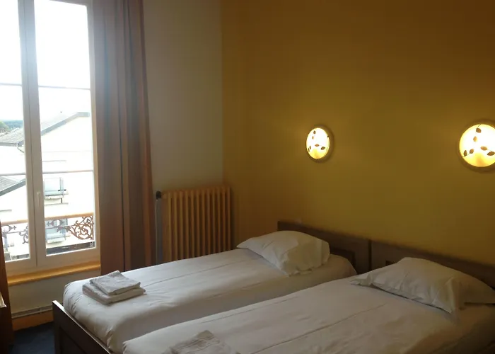 Couleurs Sud Centre-ville Gare 3* Charleville-Mézières