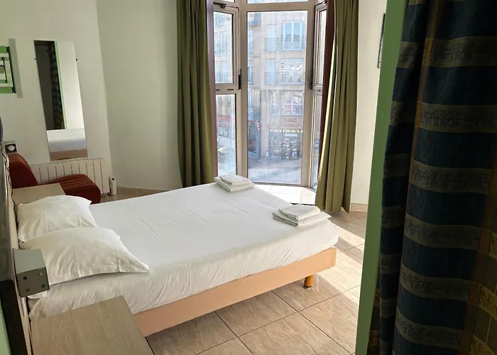 Couleurs Sud Centre-ville Gare Hotel Charleville-Mézières